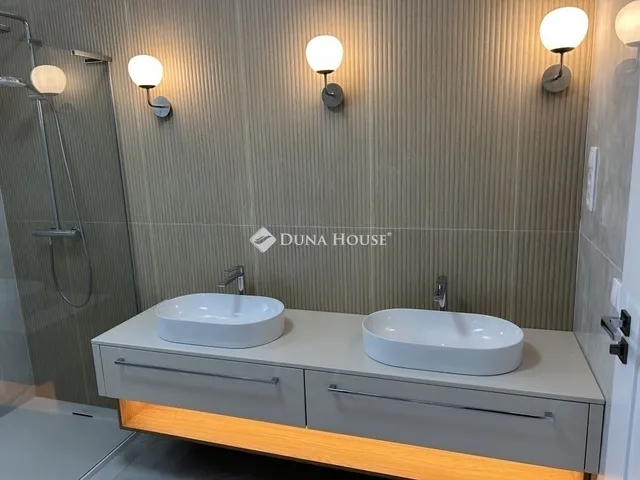 Eladó ház Csömör 112 nm