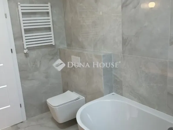 Eladó ház Csömör 112 nm