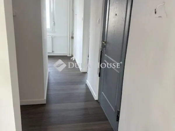 Eladó lakás Budapest XV. kerület 69 nm