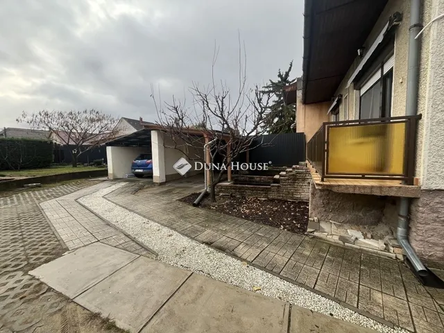 Eladó ház Budapest XV. kerület 157 nm