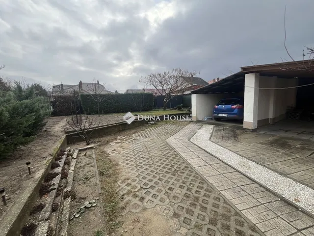 Eladó ház Budapest XV. kerület 157 nm