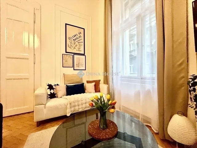 Eladó lakás Budapest VI. kerület 102 nm