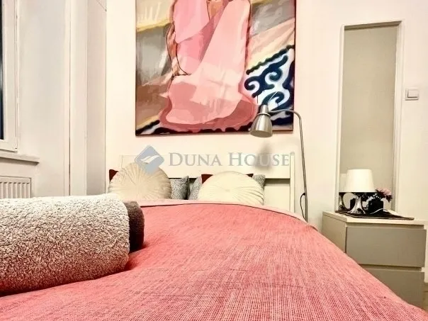 Eladó lakás Budapest VI. kerület 102 nm