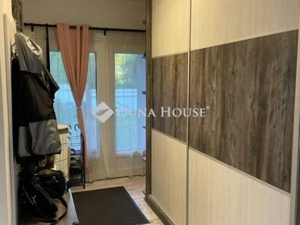 Eladó ház Szigetmonostor 74 nm