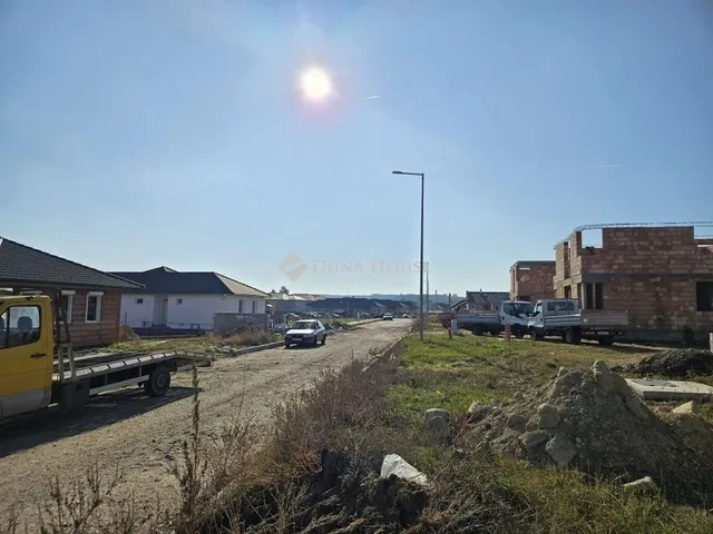 Eladó lakás Mende 78 nm