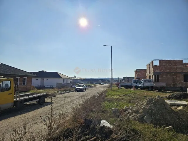 Eladó lakás Mende 78 nm