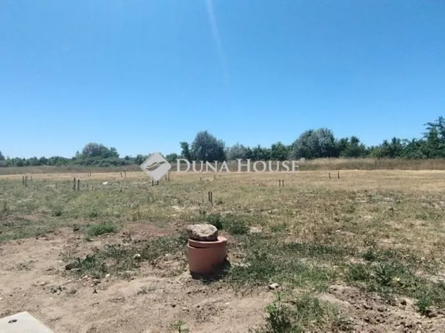 Eladó ház Budapest XVI. kerület 180 nm