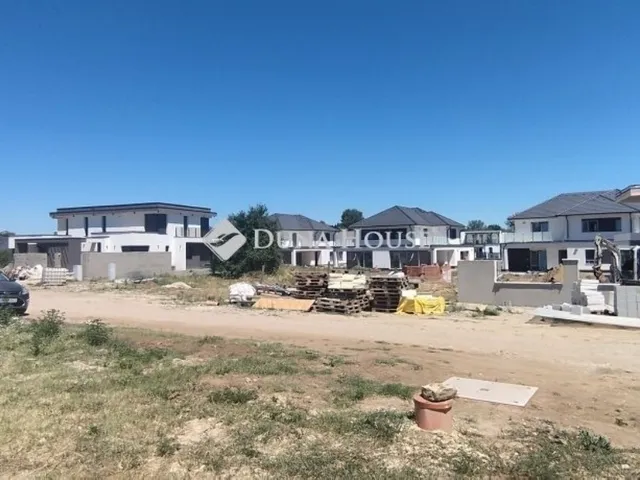 Eladó ház Budapest XVI. kerület 180 nm