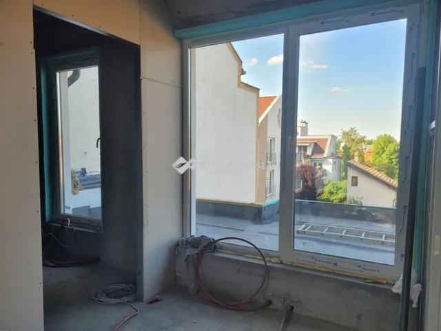 Eladó ház Budapest XV. kerület 517 nm