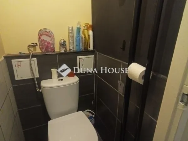 Eladó lakás Budapest XV. kerület 68 nm