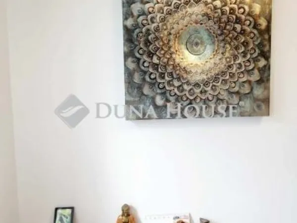 Eladó lakás Budapest XV. kerület 100 nm