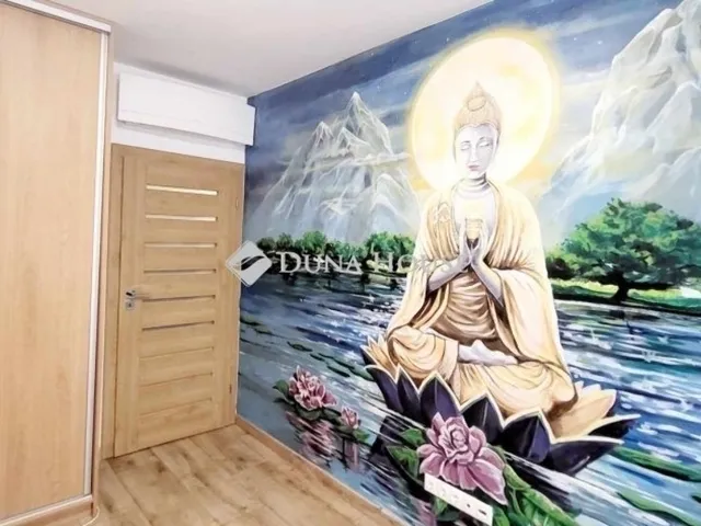 Eladó lakás Budapest XV. kerület 100 nm