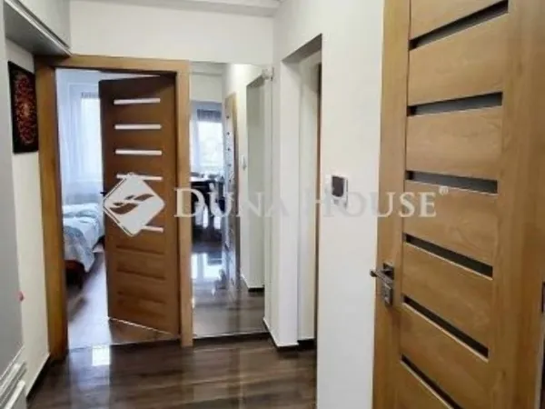 Eladó lakás Budapest XV. kerület 100 nm