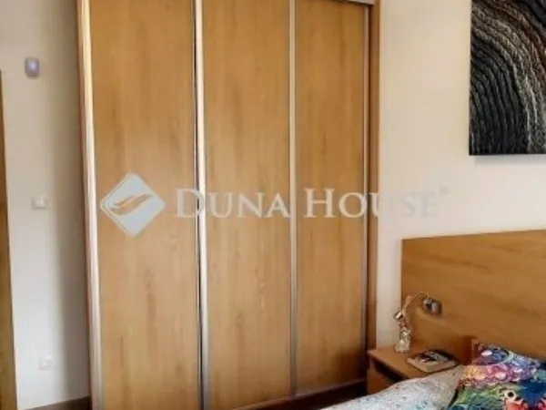 Eladó lakás Budapest XV. kerület 100 nm