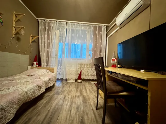 Eladó lakás Budapest III. kerület, Békásmegyer 52 nm