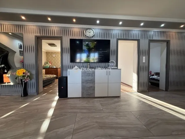 Eladó ház Őrbottyán 130 nm