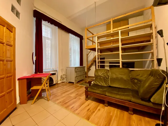 Eladó lakás Budapest VI. kerület 34 nm
