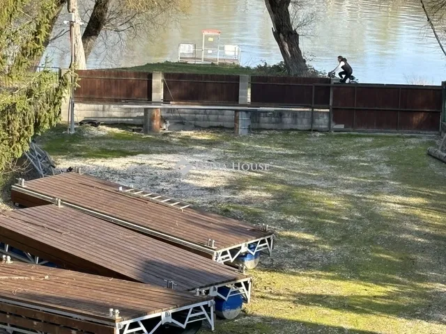 Eladó ház Leányfalu 138 nm