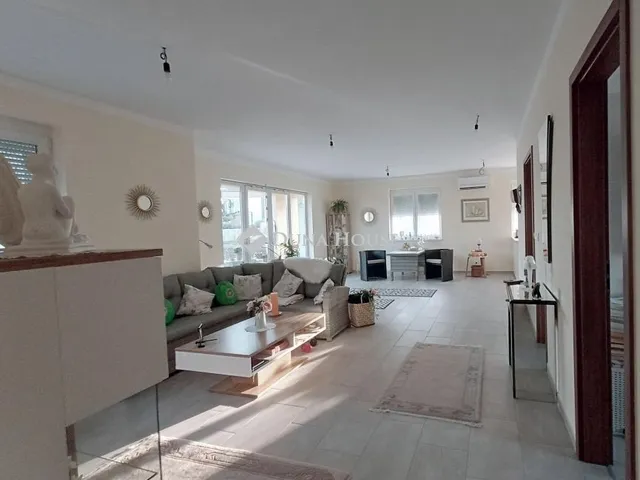 Eladó ház Dunabogdány 116 nm