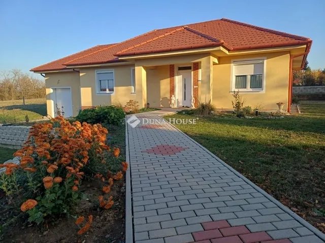 Eladó ház Dunabogdány 116 nm