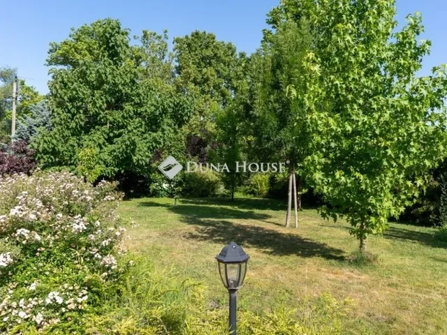 Eladó ház Visegrád 325 nm