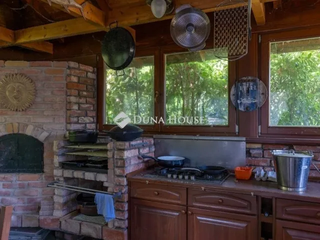 Eladó ház Visegrád 325 nm