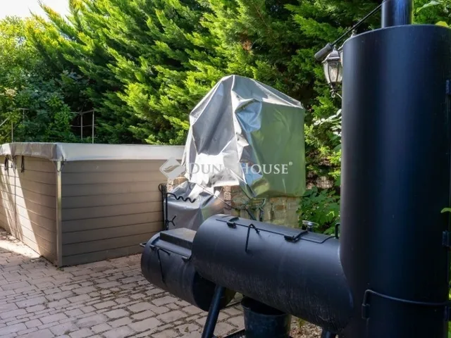 Eladó ház Visegrád 325 nm