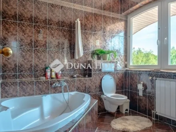 Eladó ház Siófok 330 nm