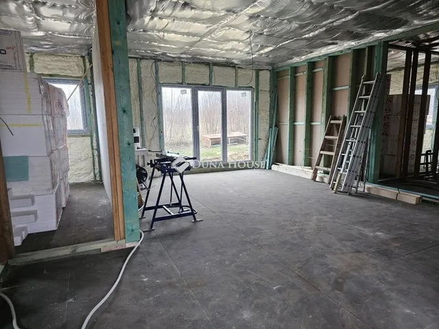 Eladó ház Pócsmegyer 120 nm