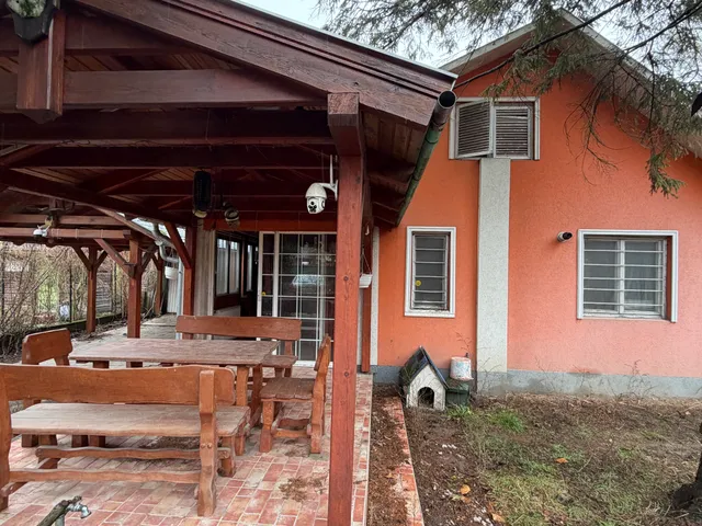 Eladó ház Szigetmonostor 80 nm