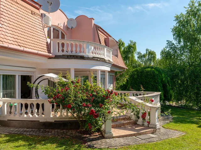 Eladó ház Siófok, Fokihegy 330 nm