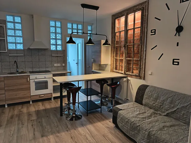 Eladó lakás Vác, Deákvár 66 nm