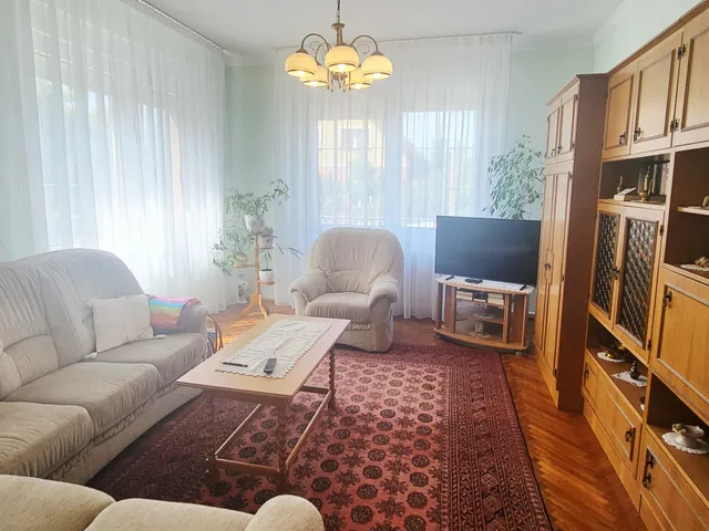 Eladó ház Dunakeszi 120 nm