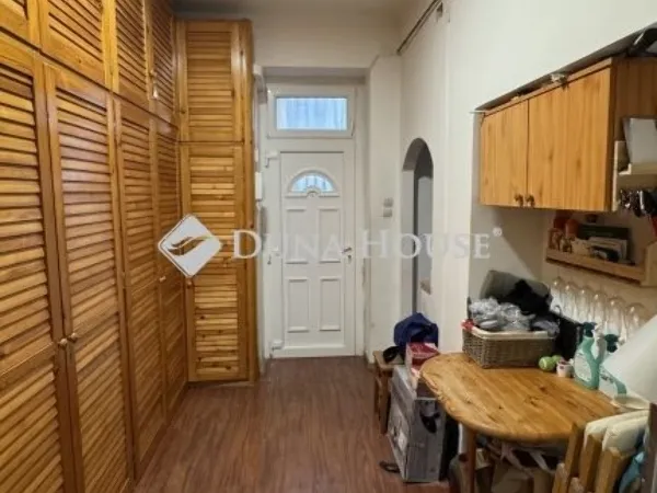 Eladó lakás Budapest III. kerület 34 nm