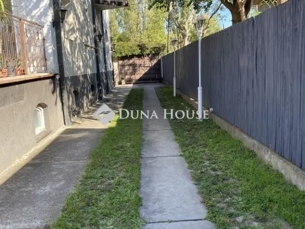 Eladó ház Budapest III. kerület 300 nm