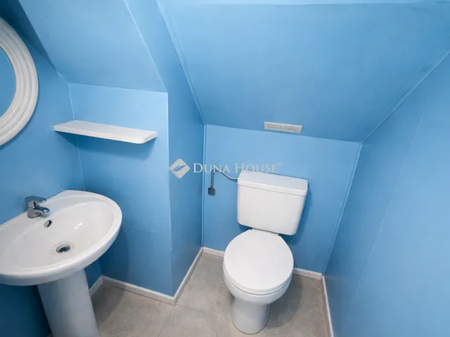 Eladó ház Szigetmonostor 75 nm