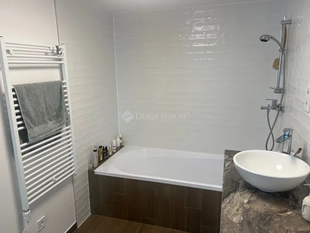 Eladó üdülő és hétvégi ház Tahitótfalu 47 nm