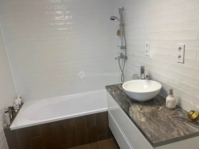 Eladó üdülő és hétvégi ház Tahitótfalu 47 nm