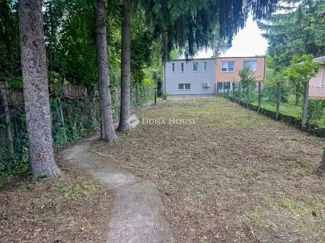 Eladó üdülő és hétvégi ház Tahitótfalu 47 nm