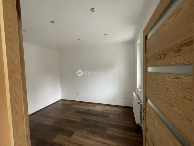 Eladó lakás Budapest IV. kerület 131 nm