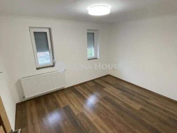 Eladó lakás Budapest IV. kerület 131 nm