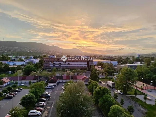 Eladó lakás Budapest III. kerület 51 nm