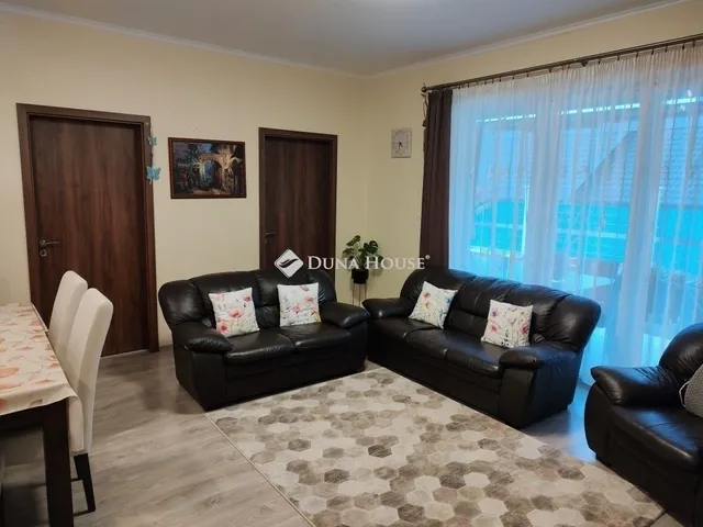 Eladó ház Szentendre 86 nm