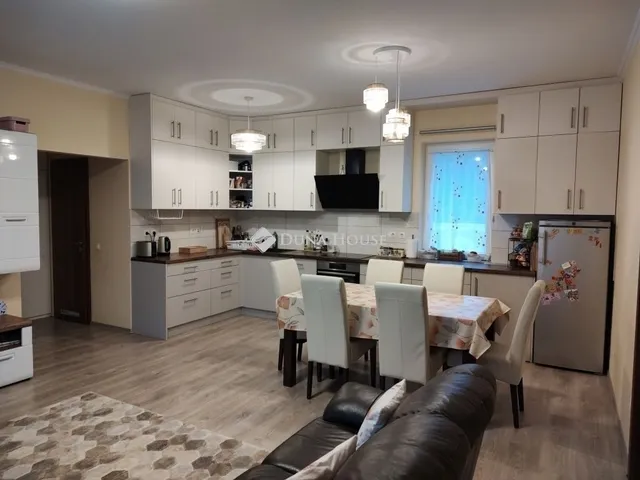 Eladó ház Szentendre 86 nm