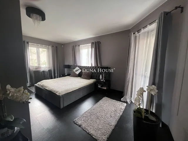 Eladó ház Budapest II. kerület 367 nm