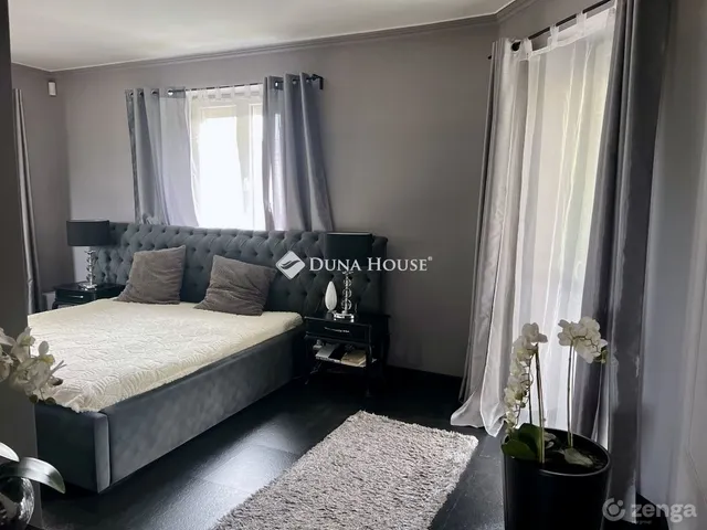 Eladó ház Budapest II. kerület 367 nm