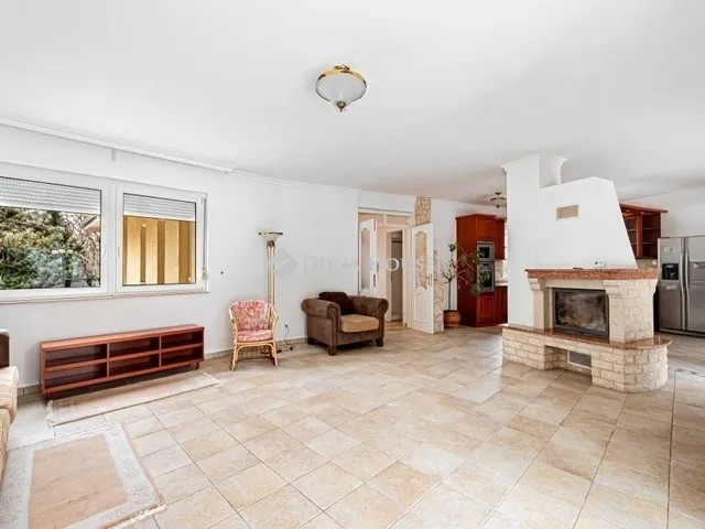 Eladó ház Budapest II. kerület 500 nm