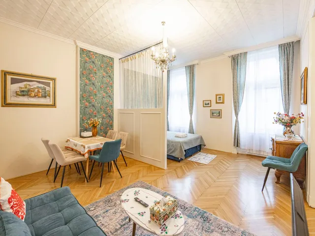 Eladó lakás Budapest XIV. kerület, Thököly 98 nm