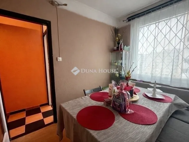 Eladó lakás Budapest XV. kerület 55 nm