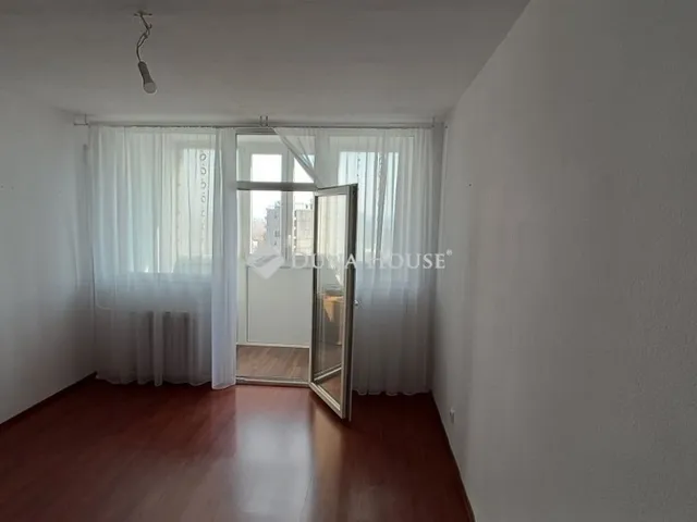 Eladó lakás Budapest IV. kerület 71 nm